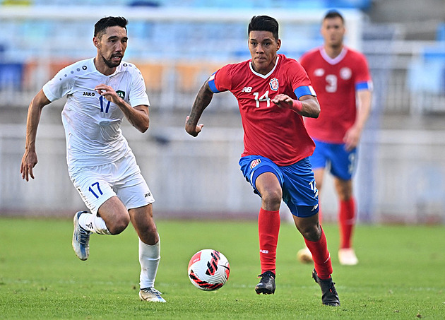 Kostarický fotbalista Galo zřejmě přijde o mistrovství světa. Kvůli dopingu