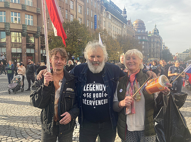 Drahota, ceny energií, neschopná vláda. Lidi na protest přivedly obavy