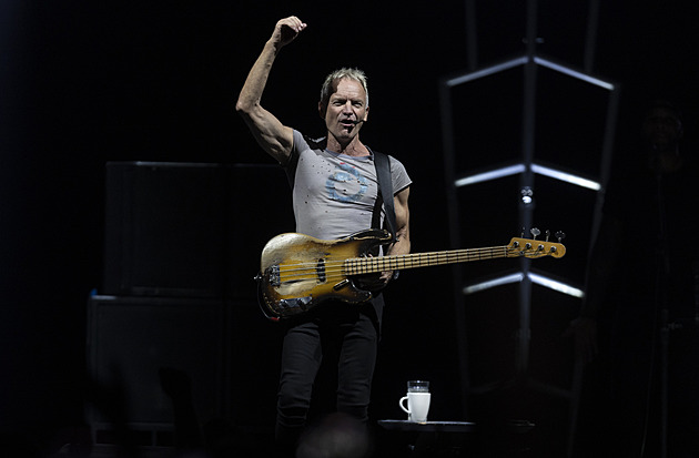 Hudební průmysl řeší, co s AI. Sting je proti, Pet Shop Boys se těší
