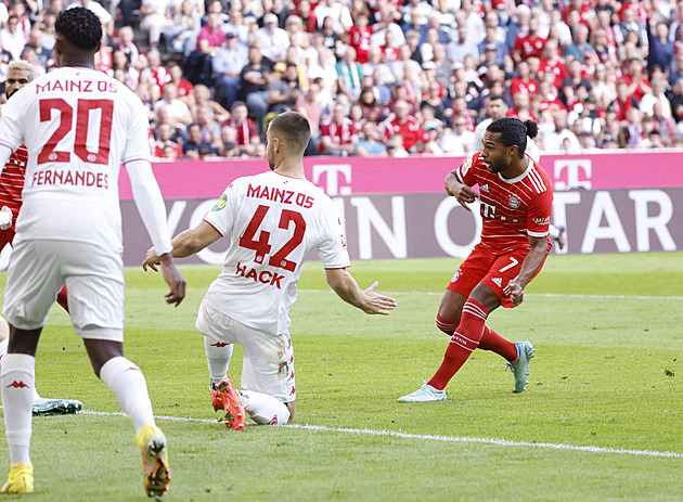 Na Bayernu padlo osm gólů. Leverkusen prohrál v Lipsku, Dortmund už je třetí