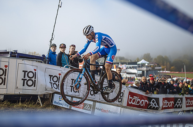 Čeští cyklokrosaři byli na mistrovství Evropy čtvrtí ve smíšené štafetě