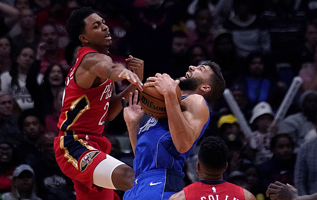 Dallas v NBA nestačil na New Orleans i díky neomylnému střelci Murphymu