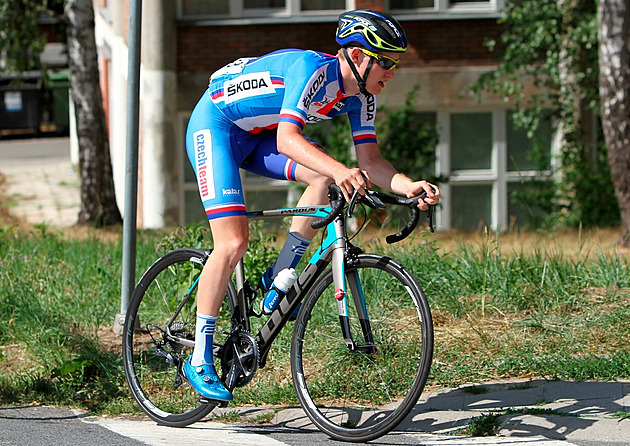 Mladík Bárta je třetím českým cyklistou ve španělském týmu Caja Rural