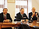 Koalin dohodu v Jihlav podepsali ldi ANO Radek Popelka (vlevo), Petr Ryka...