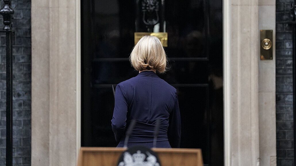 Britská premiérka Liz Trussová oznámila rezignaci. (20. �íjna 2022)