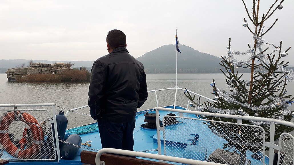 Sezona adventních plaveb na Máchov� jeze�e za�ne 27. listopadu