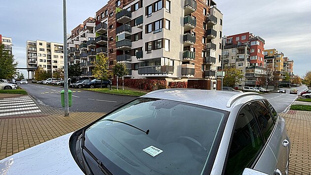 URNA ráno zasahoval v jednom z bytů na Střížkově. (24. října 2022)