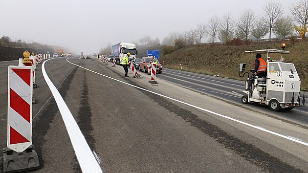 Ppravy ped otevenm poloviny budovan komunikace