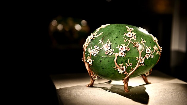 Pokladnice obsahuje i sb�rku klenot� ve tvaru velikono�n�ch vajec.