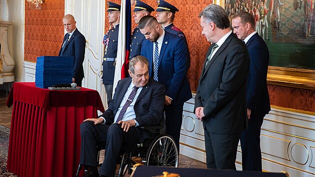 Prezident Milo Zeman jmenoval na Praskm hrad nov soudce. (20. jna 2022)