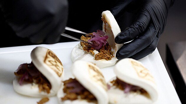 Na veletrhu ve Francii nabzeli rostlinn verze kebabu, pz i ryb. (19. jna 2022)