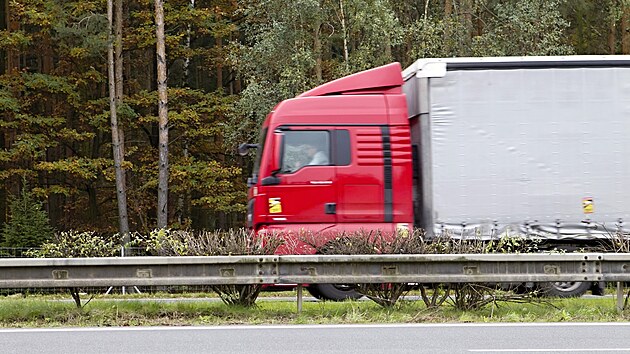 Klasick svodidla. Osobn auto udr, prorazit by je nemla dodvka ani autobus. (21. jna 2022)