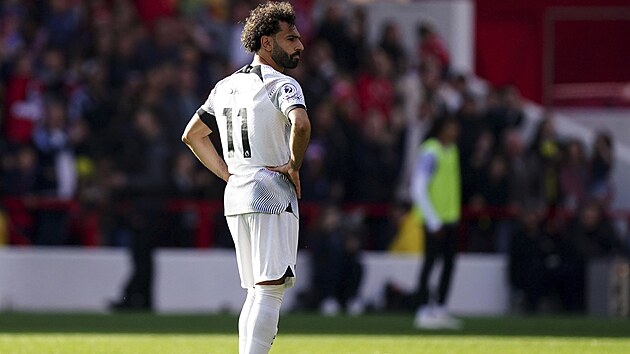Zamylen Mohamed Salah z Liverpoolu se pipravuje na kop.