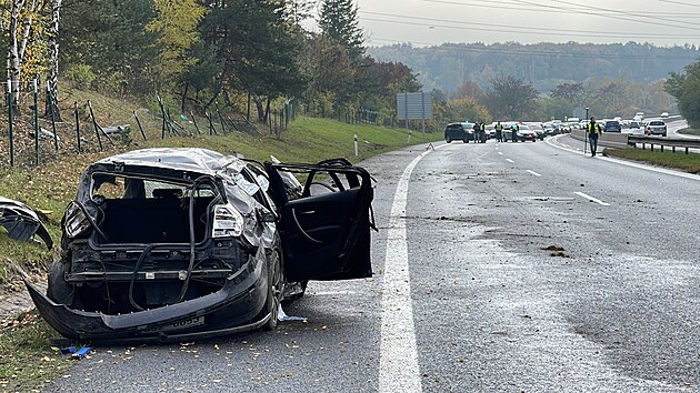 Dopravn nehoda na dlnici D10 u obce Brodce (22. jna 2022)
