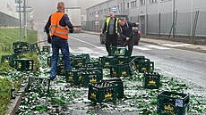 V Radotín havaroval kamion peváející pivo. (20. íjna 2022)