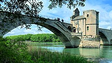Most v Avignonu � ano, ten slavný most, na n�m� tan�í celý Avignon. Je...