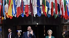 Pedseda Evropské rady Charles Michel a pedsedkyn Evropské komise Ursula von...