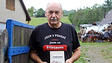 estaedesátiletý Hynek Jurman je profesí strojní inenýr, dlouhé roky pracoval...