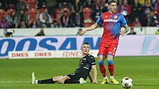 Plzeský Erik Jirka skolil svého ostravského protihráe Jiího Boulu.