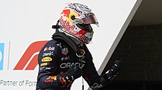 Max Verstappen slaví vítzství ve Velké cen USA.