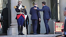Nmecký kanclé Olaf Scholz a francouzský prezident Emmanuel Macron se setkali...