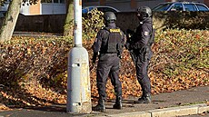 Policisté vy�et�ují vra�du na pra�ském Lehovci. (22. �íjna 2022)