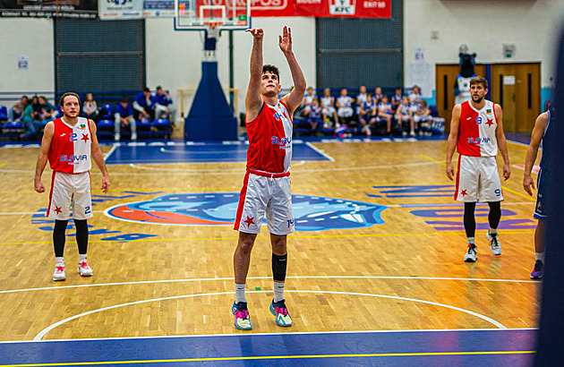 Mladý křídelník Kheil mění dres, posílil basketbalisty Pardubic