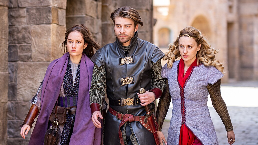 Eli�ka K�enková, Marek Lambora a Natália Germáni v pohádce Princezna zakletá v...