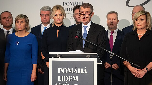 Šéf ANO Andrej Babiš oficiálně oznámil, že kandiduje na prezidenta. (31. říjen 2022)