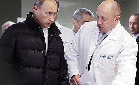 Putin a jeho kucha Jevgenij Prigoin