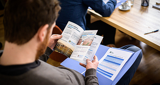 Manuál by m�l seznámit zájemce s mo�nostmi, jaké v jejich obci mají.