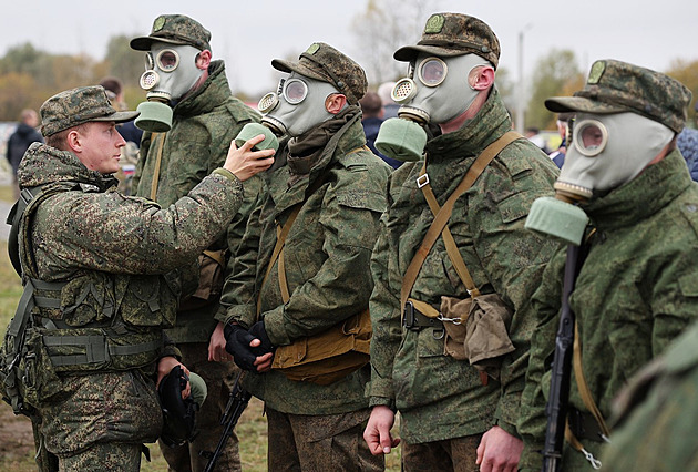 Rusové za den války platí téměř 7 miliard korun, spočítal ukrajinský Forbes