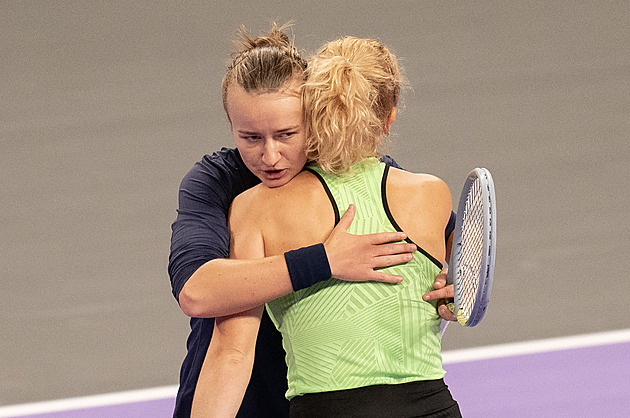 Krejčíková a Siniaková vyrazily za obhajobou titulu na Turnaji mistryň vítězně
