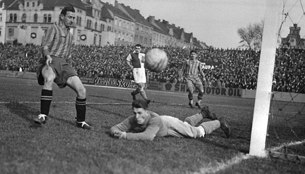 Slavia věnuje letošní rok legendárnímu brankáři Pláničkovi