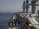 Marmarské moe. Posádka lodi Med Island s nákladem ukrajinského obilí se...