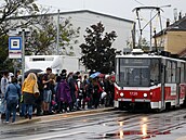 Brno chce pimt své obyvatele k cestování tramvají, autobusy i trolejbusy....