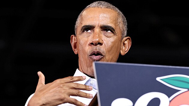 Barack Obama na demokratickm pedvolebnm mtinku v Atlant (28. jna 2022)