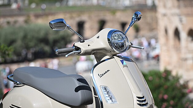 Vespa GTS 300