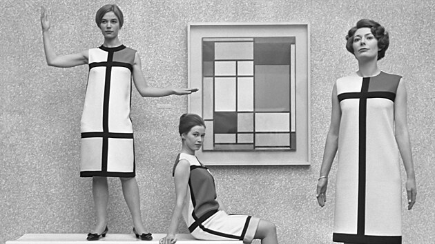 Mondrianovo dlo bylo tak vlivn, e ho do sv tvorby zakomponoval mdn nvrh Yves St. Laurent.