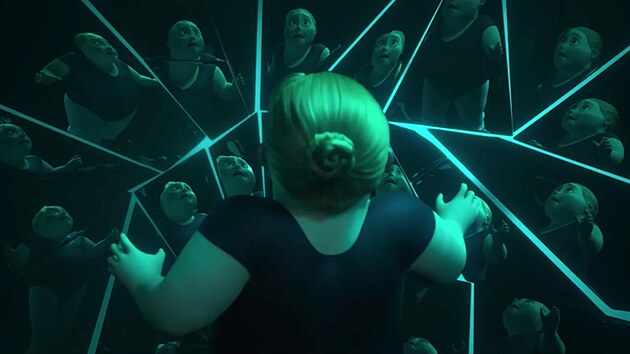 Plus size baletka Bianca v krtkm Disney filmu Reflect bojuje se svm odrazem v zrcadle (2022).