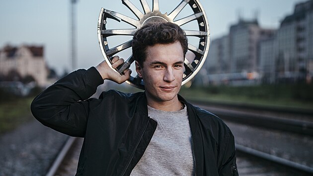 Oskar Hes (Praha, 31 října 2022)