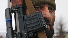 Jeden z bojovníků čečenského praporu „Smrt“, který v Donbasu bojuje na straně... | na serveru Lidovky.cz | aktuální zprávy