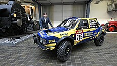 Automobilový jezdec Ond�ej Klym�iw p�edstavil v�z �koda 130 LR, se kterým...