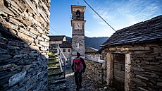 Italská vesnice Monteviasco leí v nadmoské výce 1 000 metr. Do vesnice z...