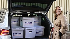 Kandidátka na prezidentku Danu�e Nerudová odevzdala podpisové archy na...