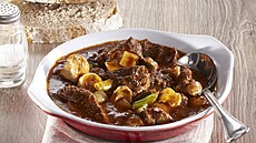 Hov�z� gul� s houbami