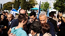 Izraelci znovu volí v parlamentních volbách. Na snímku je ministr obrany Benny...