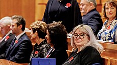 Sch�ze Senátu. V pop�edí nov� zvolená senátorka Jana Zwyrtek Hamplová