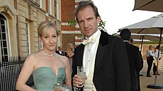 J. K. Rowlingová a Ralph Fiennes (2007)