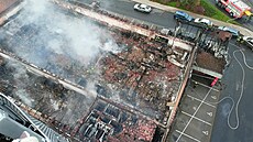 V Chodově na Sokolovsku hořel Penny Market, oheň ho celý zničil.
